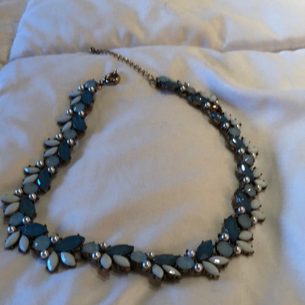 Statement necklace